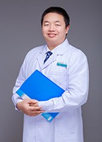 卢德伟