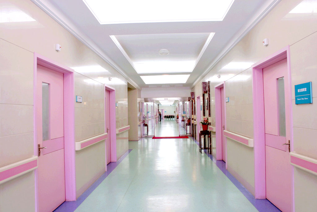 温馨的走廊（产科）